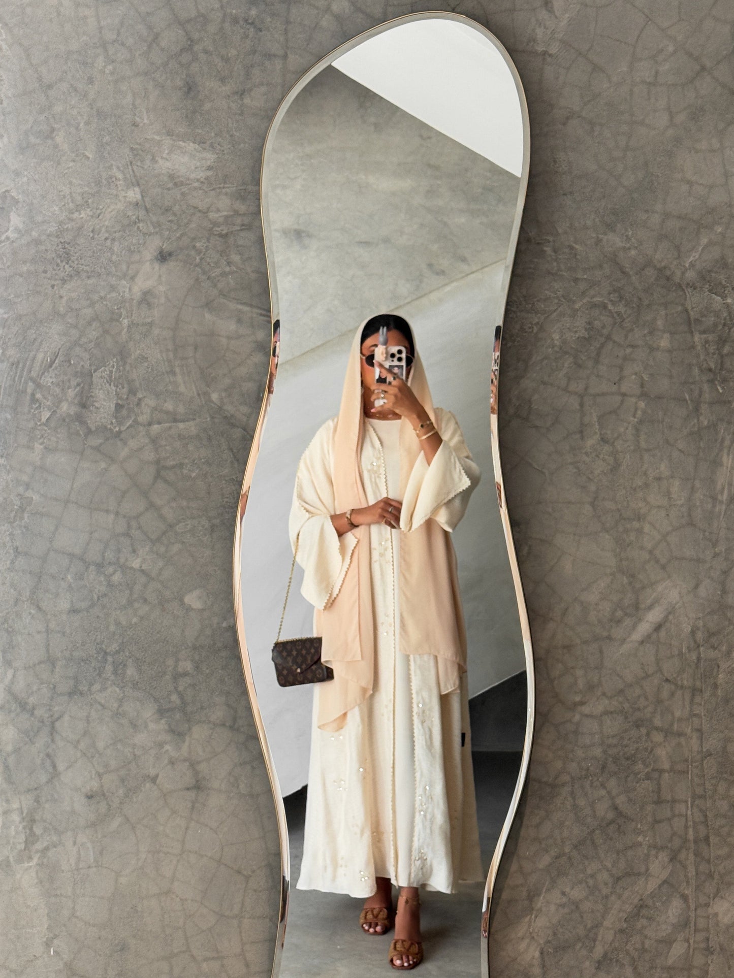 Elanora Abaya with Headscarf