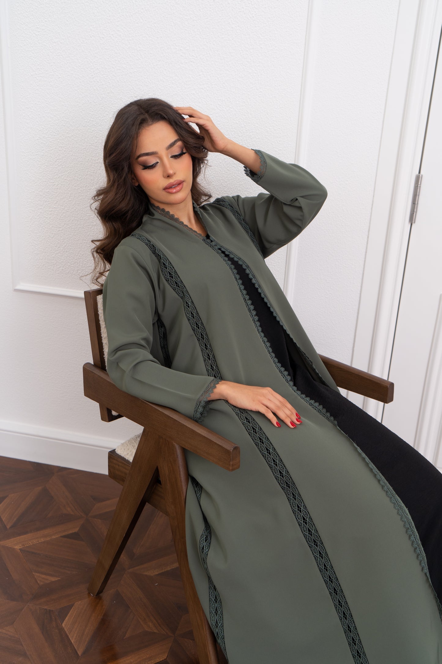 Kayn 2-Piece Abaya Set