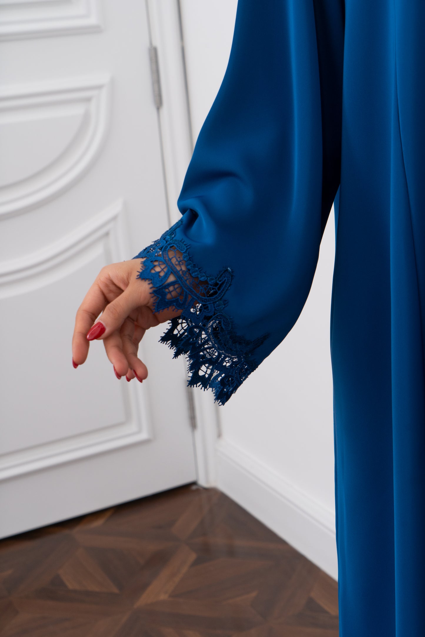 Saphira 2-Piece Abaya Set