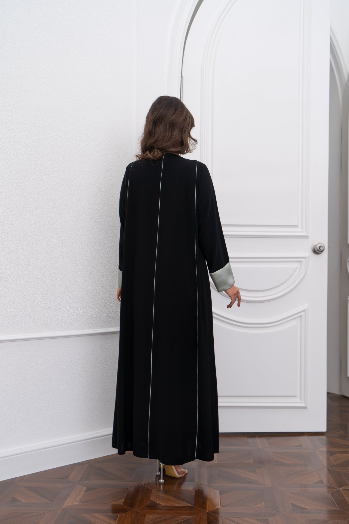 Sora 2-Piece Abaya Set